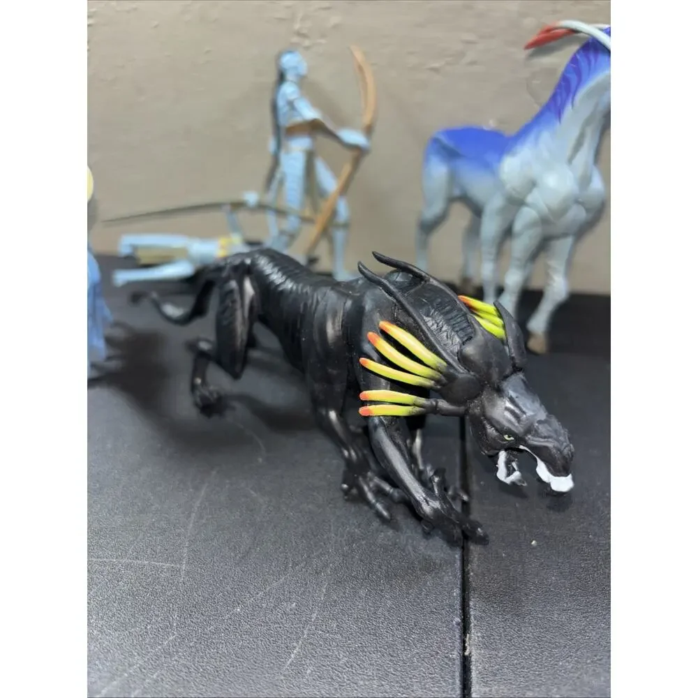 Disney World of Avatar Pandora Toy Collectable Mini Action Figures Set Of 6